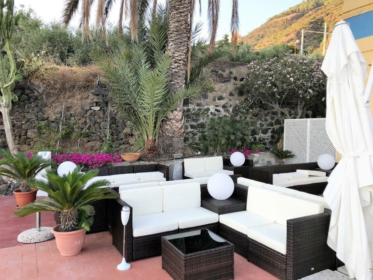 Hotel L'Ariana ISOLE EOLIE - UNA Esperienze Leni Exterior foto